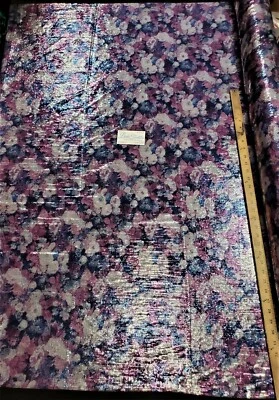 Lentejuelas elásticas impresas digitalmente en tela de spandex se vende por "púrpura/azul floral" Foto 1 de 4