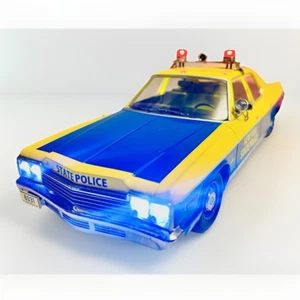 POLICE 1/18 - DODGE MONACO NEW YORK STATE NYSP 1974 WORKING LED LIGHTS Cool!!!! - Picture 1 of 7