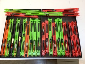 25x Impianti da Pesca in Palo Pre Legati e 2x Vassoi Corso Match Fishing - Foto 1 di 13