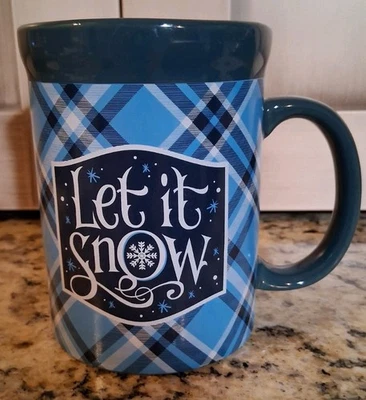 Design Pac 圣诞主题咖啡杯 Let It Snow Green 蓝色格子 4.5 H — 第 1/4 张图片