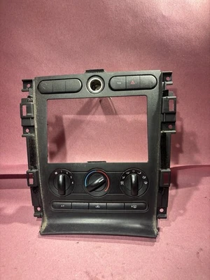 Ford Mustang 2005-2009 radio bisel placa frontal control de clima panel de ajuste OEM Foto 1 de 4