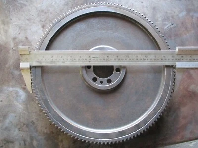 Volante Detroit 4-53 SAE#4 #513622 Foto 1 de 4