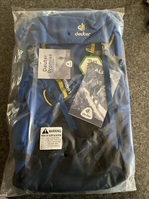 Deuter Climber Children's Hiking Daypack Backpack 22 liter - Blue - Image 1 of 3