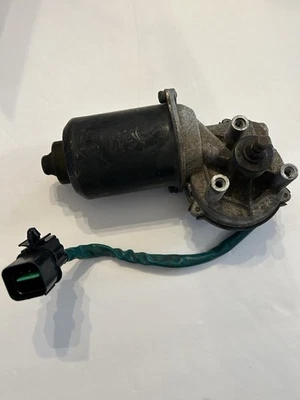 Windshield wiper motor,2001-2004 Hyundai Santa Fe - Image 1 of 3
