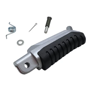 Benelli BN 125 Front Right Footboard 58240L290002 - Picture 1 of 2