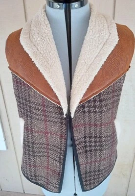 Kate collections faux leather Sherpa lined tweed waterfall vest layering piece S - Image 1 of 4