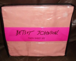 Betsey Johnson Twin Size Sheet Set Pink Embossed Heart Design New - Picture 1 of 7