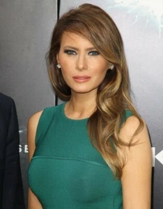 MELANIA TRUMP 8X10 GLOSSY PHOTO IMAGE #2 - Picture 1 of 1