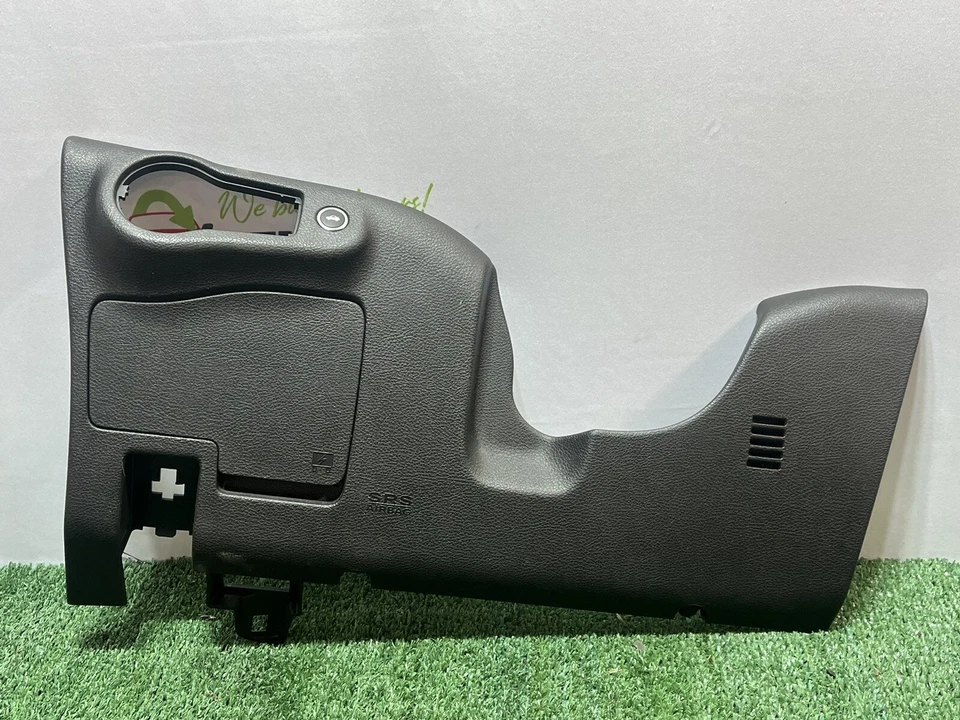 Chrysler 200 2015 2016 2017 bisel de tablero negro cubierta de moldura 5PN38TRMAA fabricante de equipos originales más barato Foto 1 de 4