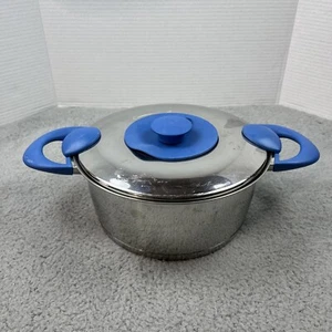 Tupperware Vitalic Series Pentola 3,2 Qt con Coperchio Manici Blu Tupperchef Francia - Foto 1 di 15