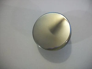 FORD CHEVY MOPAR BILLET ALUMINUM SMOOTH ROUND RADIATOR CAP 15 LBS CHROME HZ-5010 - Foto 1 di 3
