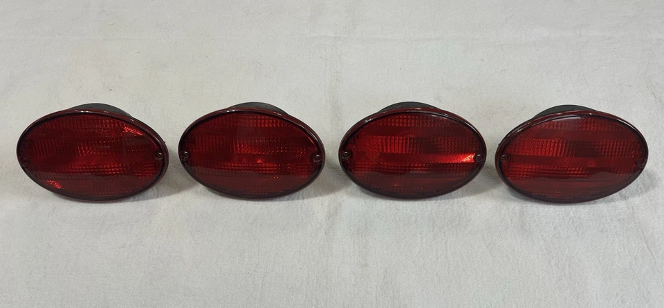 Luces traseras Chevrolet Corvette C5 1997-2004 stock OEM, excelente estado usado Foto 1 de 1