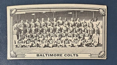 1968 Topps Test Team Footbal NFL #15 Baltimore Colts Unitas VG  - Image 1 of 2