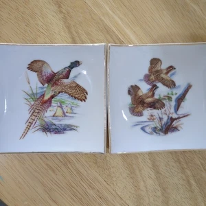 2er Set Vintage Goldrand 50er Jahre Wildfasan quadratisch Untersetzer Schmuck Teller  - Bild 1 von 5