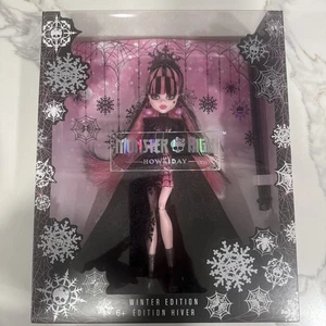  Monster High Howliday Winter Edition Draculaura Puppe Limited Ed. Urlaub  - Bild 1 von 10