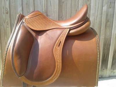 Selle en cuir de sculpture outillage fait main tout usage de dressage... - Photo 1/4