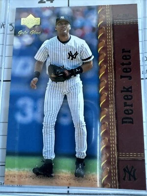2001 Upper Deck Gold Glove - #40 Derek Jeter - Image 1 of 2
