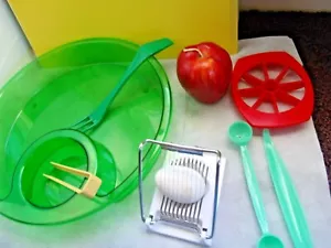 The Pampered Chef Chip & Dip Acrylic Party Tray #2793 & Tupperware Gadgets ++ - Picture 1 of 9