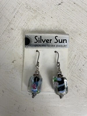 Pendientes colgantes de plata para mujer con cuentas de vidrio floral de plata de ley Foto 1 de 4