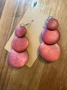 Women’s RED Drop Style Wooden Earrings Round Medium Lightweight Fashion - Picture 1 of 1