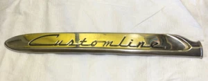 1953 FORD CUSTOMLINE LH FRONT FENDER EMBLEM/TRIM - Picture 1 of 7