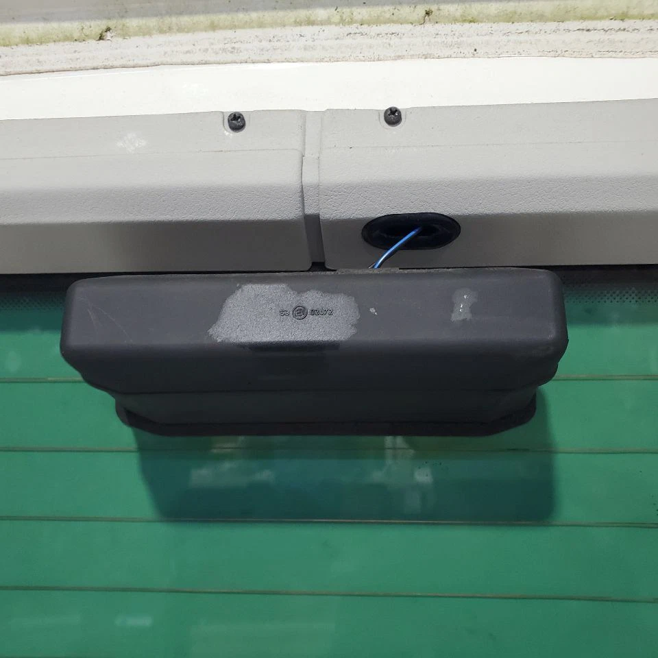 Puerta trasera maletero furgoneta blanca tracción delantera OEM 1999 00 01 02 2003 Volkswagen Eurovan Foto 1 de 4