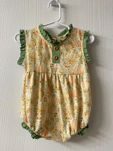 EUC Abby & Evie Baby Girl Bubble Romper Fall Autumn Pumpkin Print Size 18 Months - Picture 1 of 7