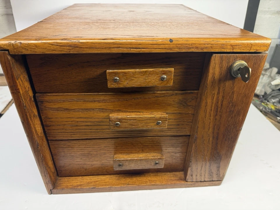 Roble 1890 Oficina de Correos Dinero Cajón Gabinete Corbin Archivador Estampillas en Efectivo Moneda Foto 1 de 4