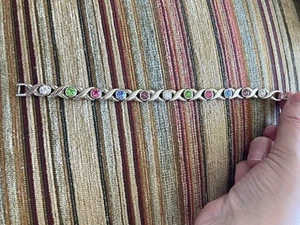 Ladies Metal And Crystal/glass Bracelet - Picture 1 of 2