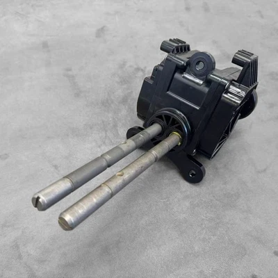 Nuevo conjunto de actuador de cambio de transferencia 36410-60102 para Toyota Land Cruiser Lexus LX570 Foto 1 de 4