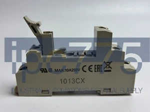 10pcs Brand New Omron P2RF-05-E Relay Socket - Picture 1 of 7