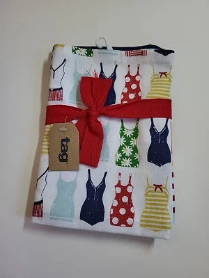 Dos nuevos paños de cocina con etiqueta, solores de verano, trajes de baño y rayas Foto 1 de 4