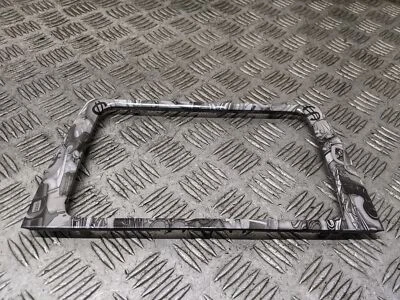 Embellecedor estéreo envolvente Volkswagen Mk6 Golf GT TDI 2009-2011 5K0858063 Foto 1 de 3