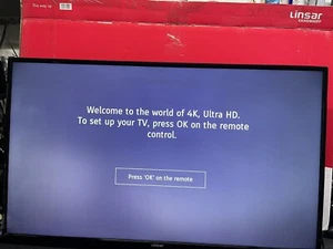 linsar tv 55 UHD8000 4K UHD TV WITH YOU TUBE APP ONLY THIS IS A NON SMART TV.