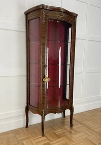 Stunning French Louis XV Style Walnut Vitrine Ormolu Mounted Display Cabinet - Picture 1 of 13