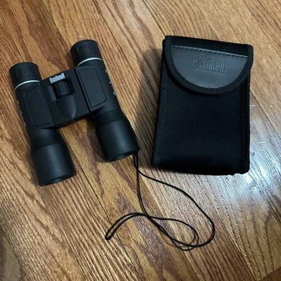 Bushnell 10x32 Compact Folding Binoculars With Case - Image 1 of 2