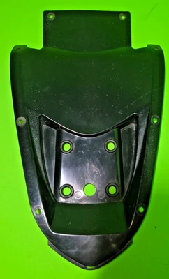 Para-lama traseiro Yamaha FZ1 2008 3C3-21611-00-00 - Imagem 1 de 2