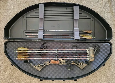 Mathews Q2 - RH - 60#  Bow with GW5 Sight Mathews Quiver Hard Case Owners Manual - Image 1 of 4