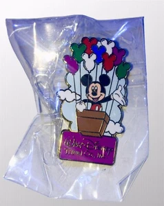 LIMITED EDITION Walt Disney Travel Company Mickey Balloons Flair Pin - Picture 1 of 1