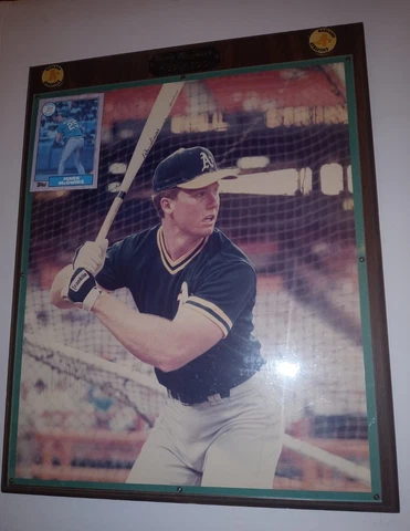 MARK MCGWIRE Oakland A's Plaque RC Rookie # /300 Appro. 15"x12" Cover