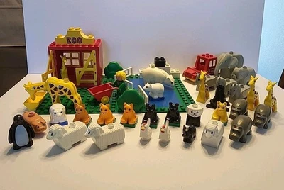 Duplo Zoo With Large Lot Of Animals And More - Image 1 of 4
