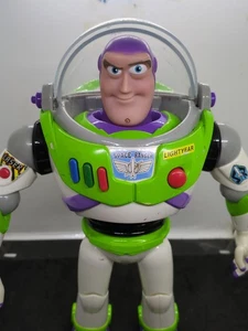 Disney Toy Story 4 Buzz Lightyear Andy On Foot 12’’ Talking Lights Tested Works - Picture 1 of 15