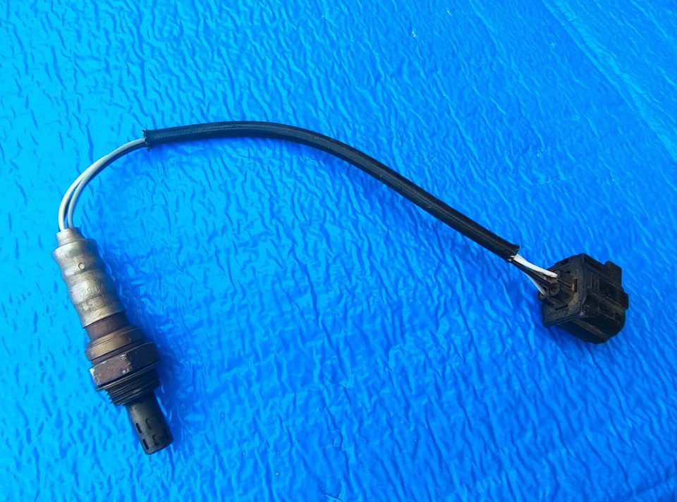 CARGADOR DODGE CHALLENGE CHRYSLER 300 JEEP RAM OEM 56029049AA SENSOR O2 Foto 1 de 1