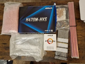 PC Components Bundle (RTX2060, Athlon 3000G, RAM, Modular Case, MicroATX MoBo & - Photo 1/13