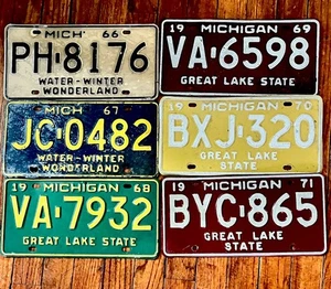 Vintage Lot of 6 1966-1971 Michigan License Plates Man Cave Garage Wall Nice! - Bild 1 von 2