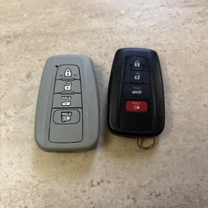 2018 - 2022 TOYOTA CAMRY UNLOCKED OEM SMART KEY REMOTE FOB FCC: HYQ14FBC WORN! - Picture 1 of 8