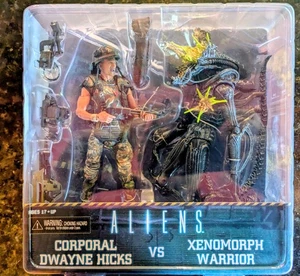 NECA ALIENS CORPORAL DWAYNE HICKS vs XENOMORPH WARRIOR 2013 - Imagen 1 de 4