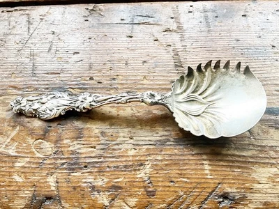 Antique 1902 Sterling Whiting Lily Cucumber Serving Spoon 5-7/8” Long - Image 1 of 4
