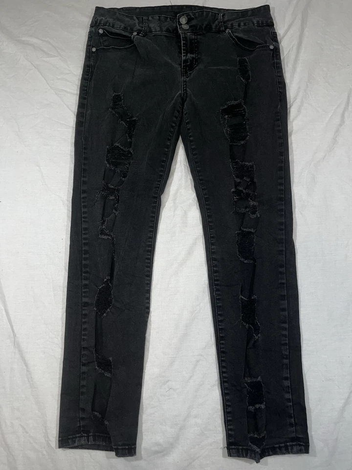 Pantalones de mezclilla Almost Famous Juniors desgastados negros ajustados elásticos talla 13 tiro medio Foto 1 de 4