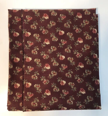 Moda Richmond Reds Minden 1870-1900 (8303 17) Fabric Quilting Craft 1 Yard - Image 1 of 4